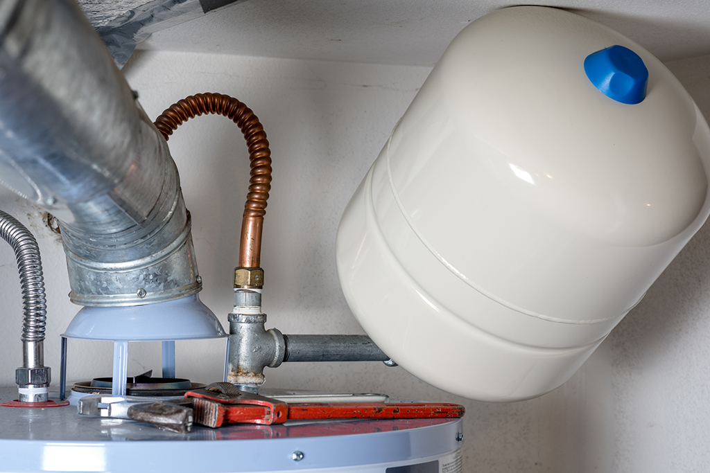 Expansion Tanks: Common Problems And Plumber Tips On How To Avoid Them | Myrtle Beach, SC