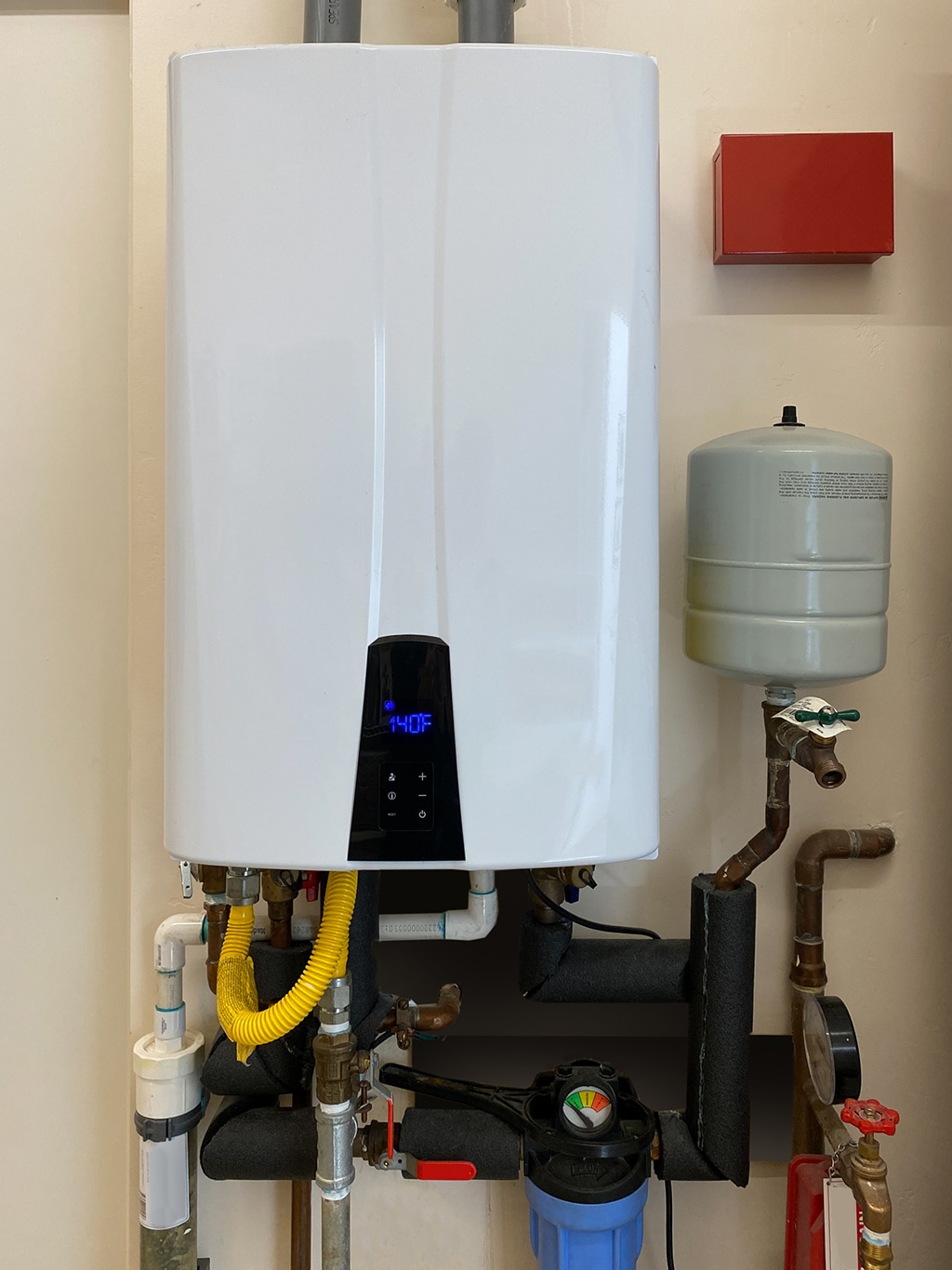 Do Tankless Water Heaters Require Less Water Heater Repair? Are There Other Benefits? | Conway, SC