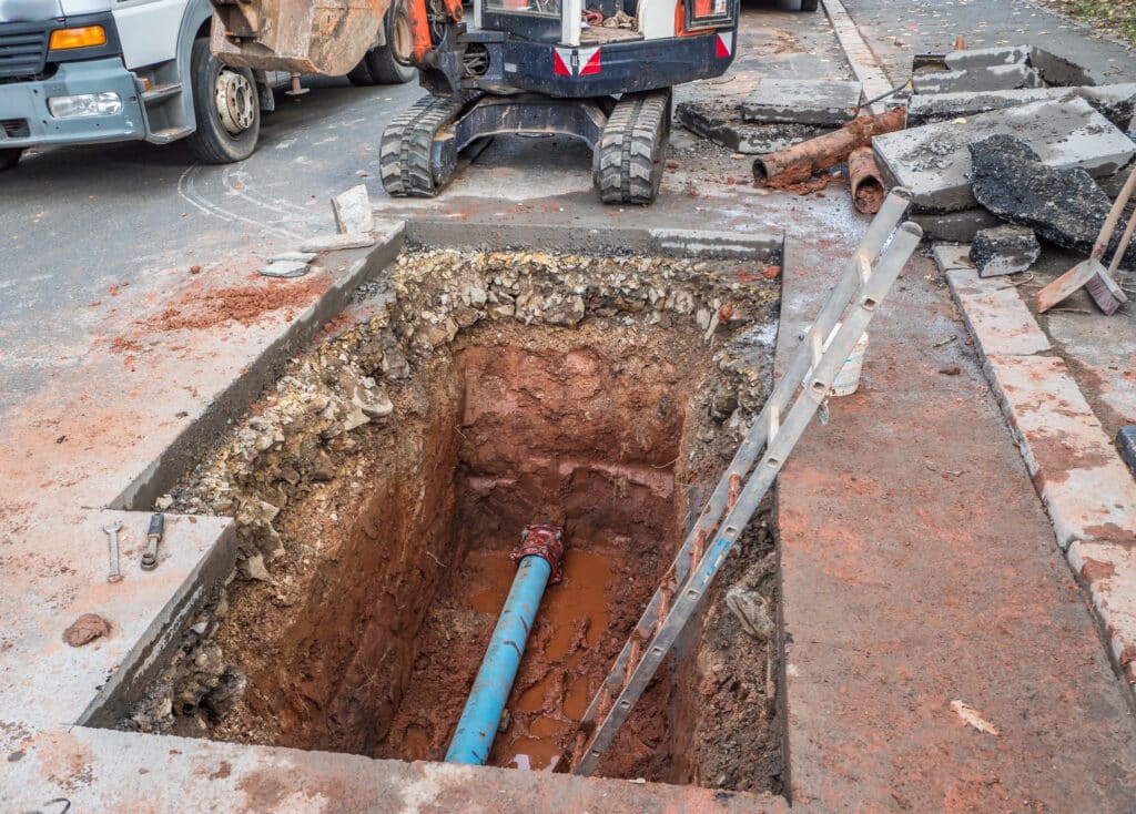 Trenchless Pipe Replacement or Traditional Digging Solution?