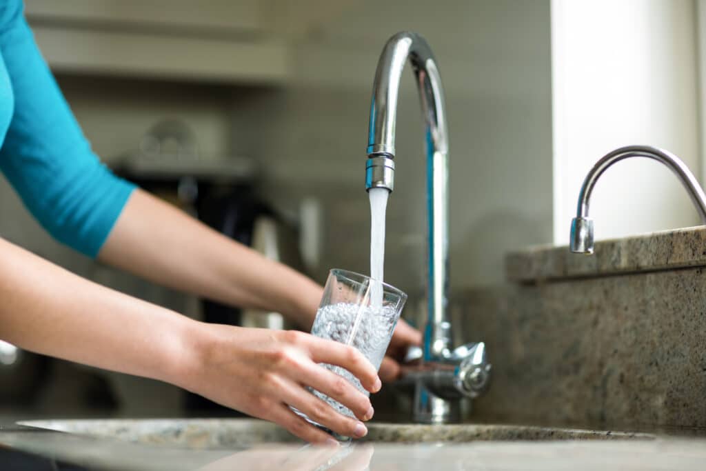 How to Achieve Perfect Water Flow Regulation in Your Home